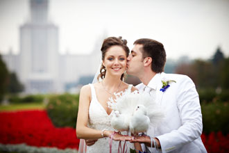 Свадебная фотосессия в Царицыно и у здания МГУ